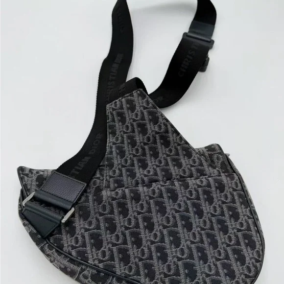 Dior Black and Gray Patterned Belt Bag - Picture 11 of 11